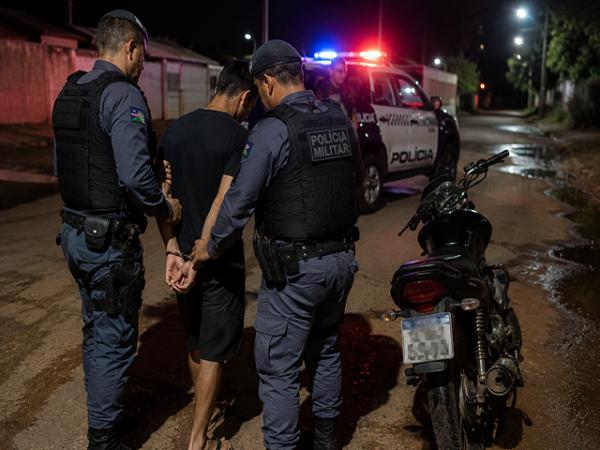 Sorriso: Motoqueiro &eacute; preso ap&oacute;s persegui&ccedil;&atilde;o no Boa Esperan&ccedil;a; ele caiu e tentou agredir PMs