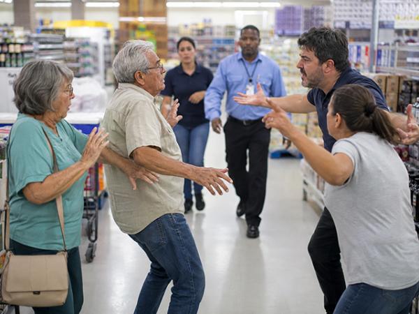 Ipiranga do Norte: Confus&atilde;o em supermercado termina em den&uacute;ncia de agress&otilde;es e amea&ccedil;as: "agressores de idosos"