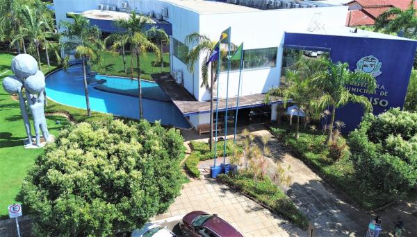 Prefeitura avan&ccedil;a na primeira fase da Reforma Administrativa e Legislativa