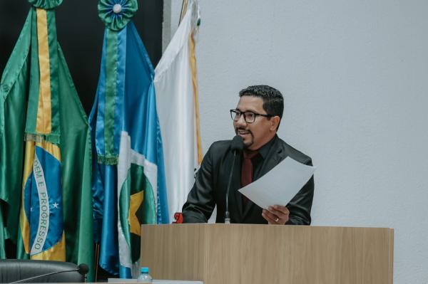 Presidente apresenta PL que prev&ecirc; cria&ccedil;&atilde;o do Dia Municipal do Motorista