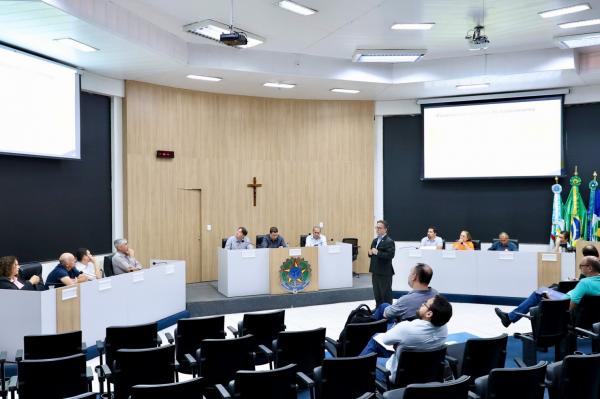 AGER-MT apresenta cen&aacute;rios de atua&ccedil;&atilde;o no munic&iacute;pio durante reuni&atilde;o com vereadores