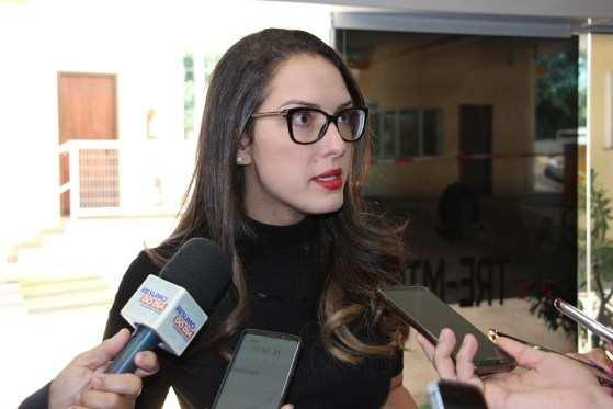 Criminosos usam nome de Janaína Riva para aplicar golpes no interior de MT