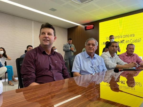 Prefeito de Sorriso participa da assinatura do contrato do MT Iluminado