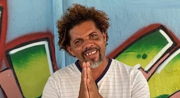 Morador de rua espancado por personal fala pela 1&ordf; vez; Nunca mais vou me libertar do prazer