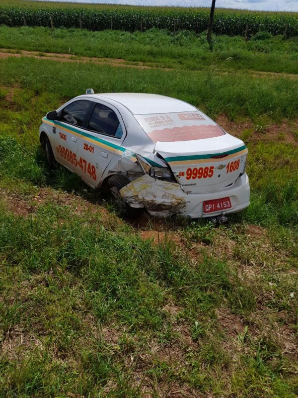 Sorriso: T&aacute;xi se envolve em grave acidente na BR-163