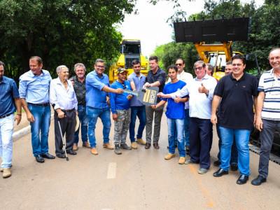 Sorriso: Prefeitura entrega maquin&aacute;rios para manuten&ccedil;&atilde;o vi&aacute;ria