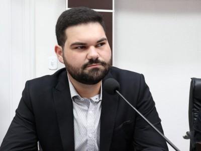 Sorriso: Iago Mella solicita mais m&eacute;dicos na UPA