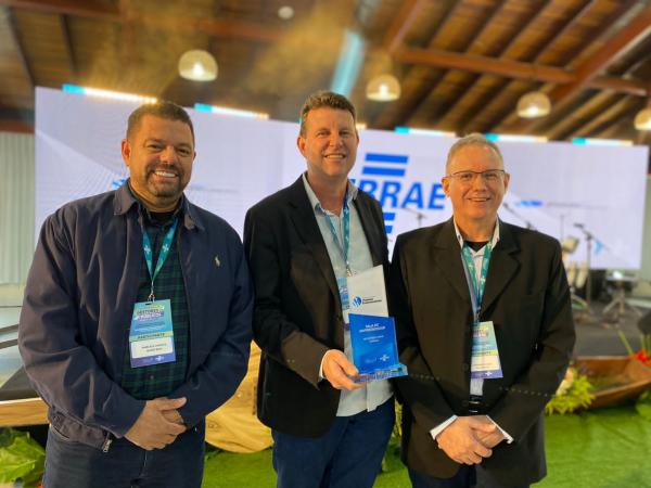 Prefeito de Sorriso recebe pr&ecirc;mio do Sebrae de Prefeito Empreendedor