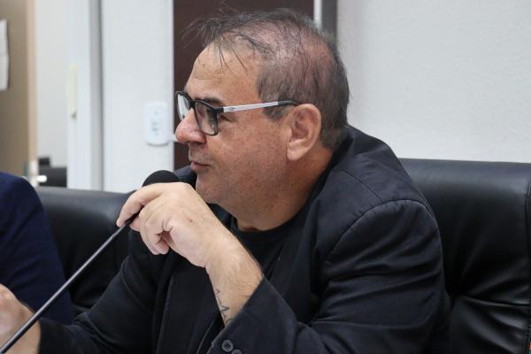 Damiani solicita a implanta&ccedil;&atilde;o de uma farm&aacute;cia cidad&atilde; no distrito de Carav&aacute;gio