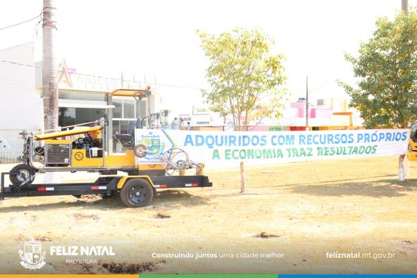 Feliz Natal:  M&aacute;quina de sinaliza&ccedil;&atilde;o vi&aacute;ria representa mais economia e seguran&ccedil;a 