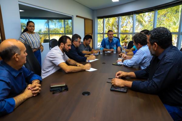 Sorriso: Secret&aacute;rios e vereadores avaliam &aacute;reas para receberem projetos habitacionais