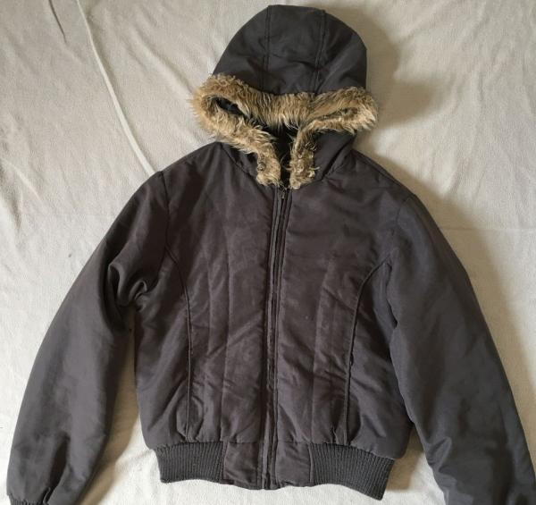 Sorriso: Mulher denuncia ex-cunhada por furtar casaco de frio que vale R$ 30