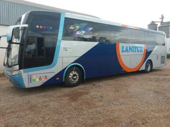 Sorriso: Ju&iacute;za manda empresa retirar adesivo do Bolsonaro de &ocirc;nibus