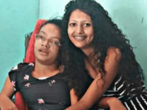 Aluno entra armado em escola, dispara v&aacute;rias vezes e mata aluna cadeirante