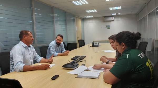 Sorriso: Administra&ccedil;&atilde;o Municipal firma parceria para cuidar da limpeza da BR-163 no per&iacute;metro urbano