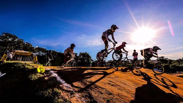 Celso Kozak destina R$ 400 mil para pavimenta&ccedil;&atilde;o asf&aacute;ltica da pista de Bicicross