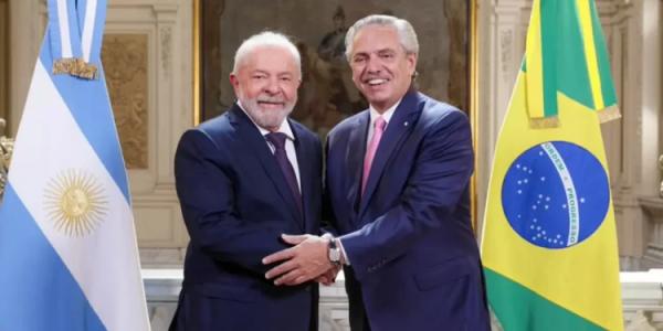 Lula diz que BNDES voltar&aacute; a emprestar dinheiro &agrave; Argentina, conhecida como mau pagadora