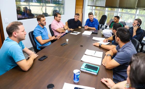 Executivo segue com tr&acirc;mite para viabilizar constru&ccedil;&atilde;o de mil apartamentos em Sorriso