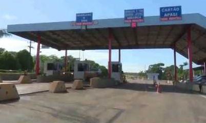 Sorriso: Motorista de Onix danifica cancela para n&atilde;o pagar ped&aacute;gio e foge