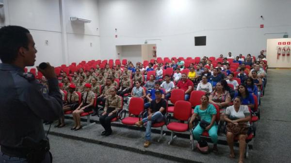 Projeto Luz do Amanh&atilde; recepciona 65 adolescentes selecionados para a 4&ordf; edi&ccedil;&atilde;o