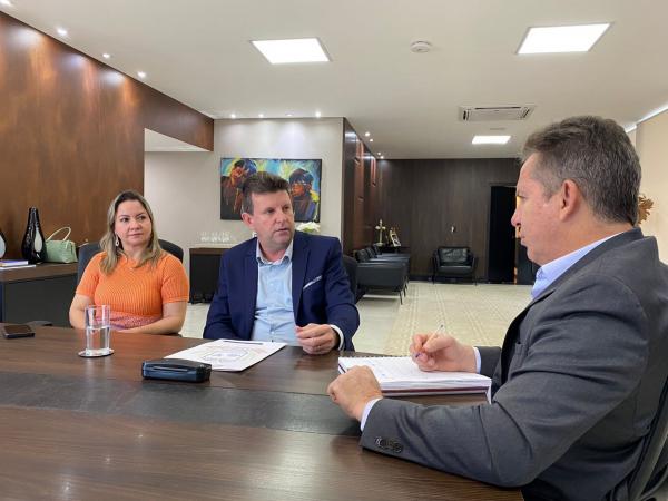 Em audi&ecirc;ncia com o Governados Prefeito apresenta necessidades nas &aacute;reas de seguran&ccedil;a, sa&uacute;de e estradas