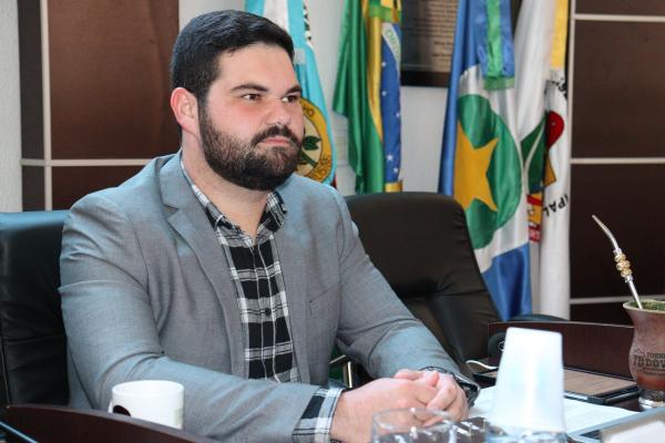 Sorriso: Iago Mella quer cria&ccedil;&atilde;o de cargo de agente de seguran&ccedil;a escolar