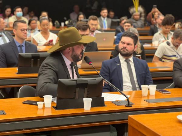 Presidente da C&acirc;mara de Sorriso participa do debate para eventual revis&atilde;o do marco temporal