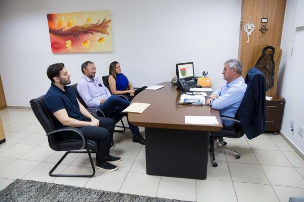 Vereador pede emenda parlamentar para aquisi&ccedil;&atilde;o de ambul&acirc;ncia