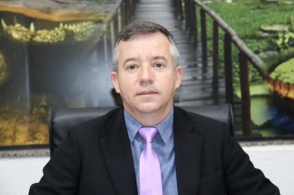 Sorriso: Celso Kozak  sugere instala&ccedil;&atilde;o de placas de indica&ccedil;&atilde;o de &oacute;rg&atilde;os p&uacute;blicos