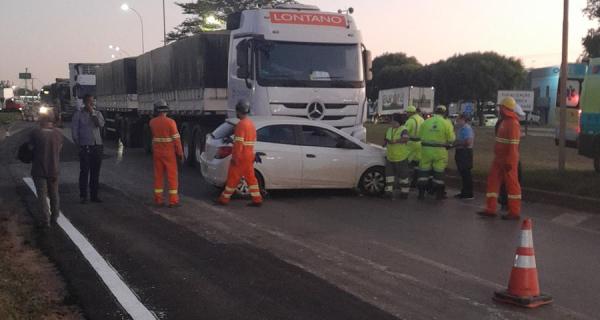 Sorriso: Onix e carreta se envolvem em acidente na BR-163