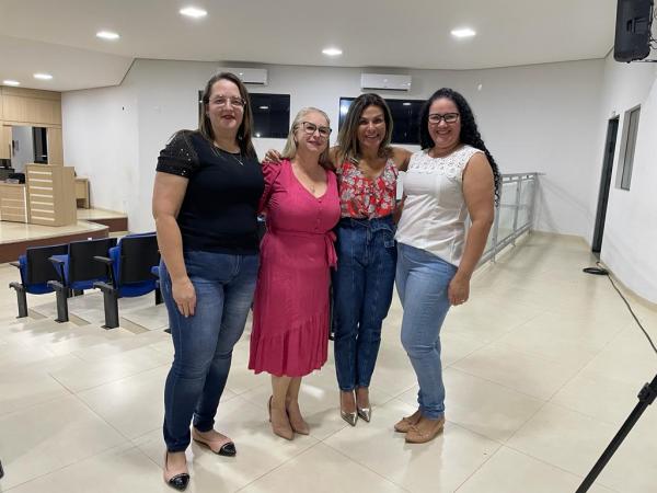 Nova Ubirat&atilde;: Assist&ecirc;ncia Social realiza palestra para candidatos a membros do Conselho Tutelar 