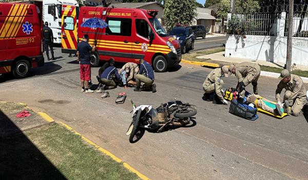 Sorriso: Dois ficam feridos em grave acidente entre moto e Hilux, no Bom Jesus