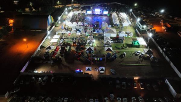 5&deg; Feira de Neg&oacute;cios foi a maior que Nova Ubirat&atilde; j&aacute; teve e movimentou mais de 9 milh&otilde;es em 3 dias