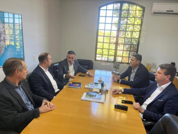 Em Bras&iacute;lia, Ari Lafin luta contra taxa&ccedil;&atilde;o do agroneg&oacute;cio