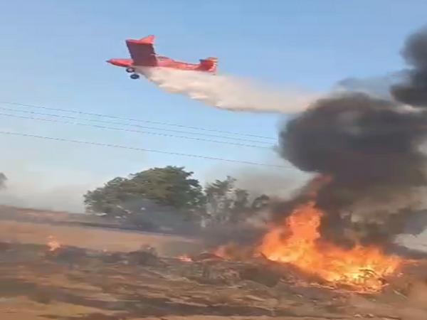 Sorriso-Sinop: Avi&atilde;o ajudou nos refor&ccedil;os no combate a queimada que prejudicou tr&aacute;fego na BR-163