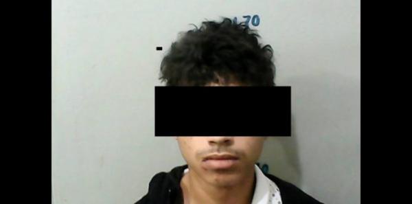 Três bandidos trocam tiros com a PM e acabam mortos