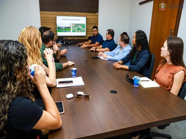 Sorriso: Custando quase 22 milh&otilde;es a obra da nova prefeitura deve ser entregue no fim de 2024; Prefeito pede rapidez