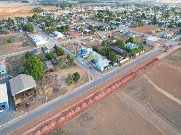 Vera: Pavimenta&ccedil;&atilde;o de 2 avenidas est&atilde;o sendo realizadas com recursos pr&oacute;prios da prefeitura