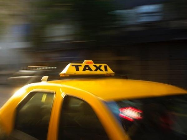 Sorriso: C&acirc;mara aprova projeto que amplia de 8 para 10 anos a vida &uacute;til de ve&iacute;culos usados por taxistas