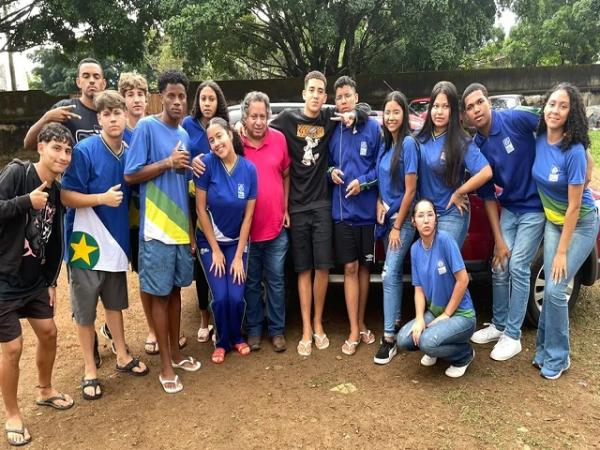 MT: Alunos arrecadam mais de R$40 mil em vaquinha para ajudar professor que teve carro destru&iacute;do por fogo