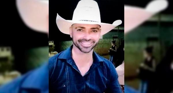 MT: Policial Penal &eacute; preso ap&oacute;s bater e trancar namorada em quarto de hotel; Ficou com ci&uacute;mes porque ela cumprimentou outro homem 