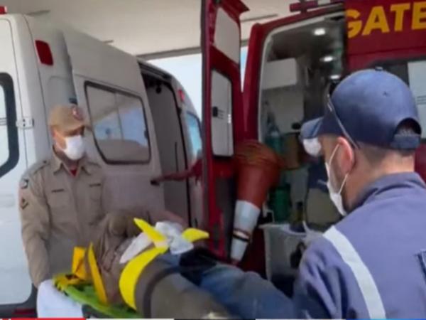 Sorriso: Homem &eacute; atacado por vaca enquanto tratava bezerro e precisa ser socorrido pelos Bombeiros