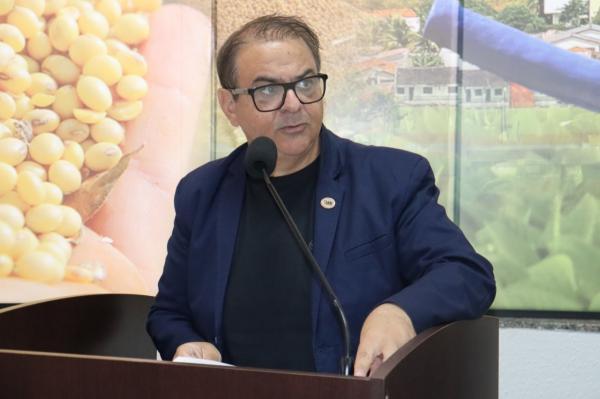 Sorriso: Damiani cobra informações sobre tarifa diferenciada de água para famílias de baixa renda com filhos PNE