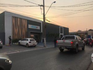 Trio é preso por manter 30 reféns em clínica odontológica de Cuiabá