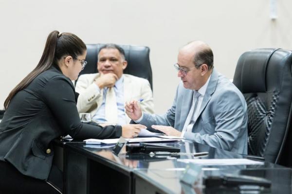 MT: AL aprova apoio de R$ 300 mil para cada time que disputar Campeonato Mato-grossense