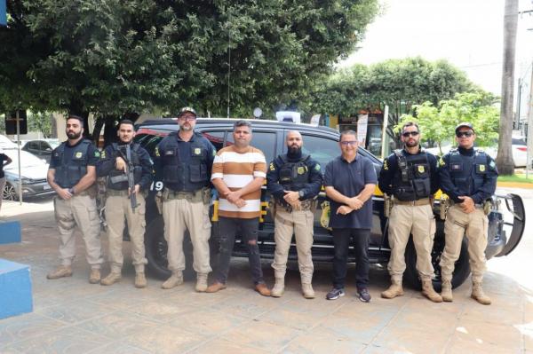 Sorriso: Articula&ccedil;&atilde;o de Damiani e Maur&iacute;cio Gomes garante duas novas viaturas para a 6&ordf; Delegacia da PRF