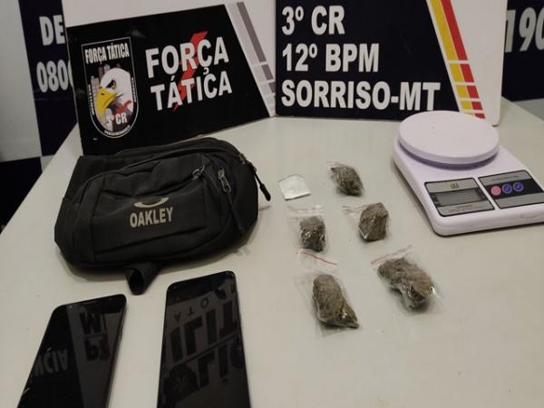 Sorriso: FT apreende adolescentes com estojo "recheado" de drogas, no Jd. Amazonas 