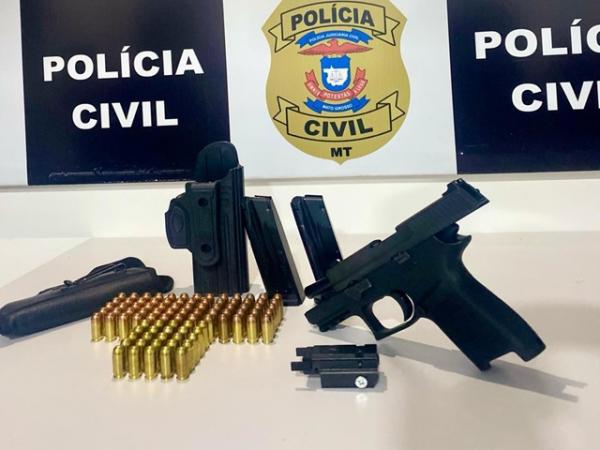 Sorriso: PC cumpre mandado e encontra arma e quase 100 muni&ccedil;&otilde;es escondidos embaixo de colch&atilde;o 
