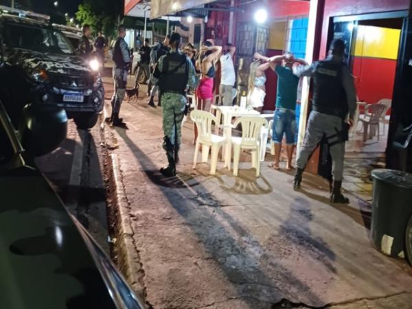 Sorriso: Chefe de fac&ccedil;&atilde;o, conhecido por ser mandante de crimes, &eacute; preso durante abordagem em bar na rua Tangar&aacute;