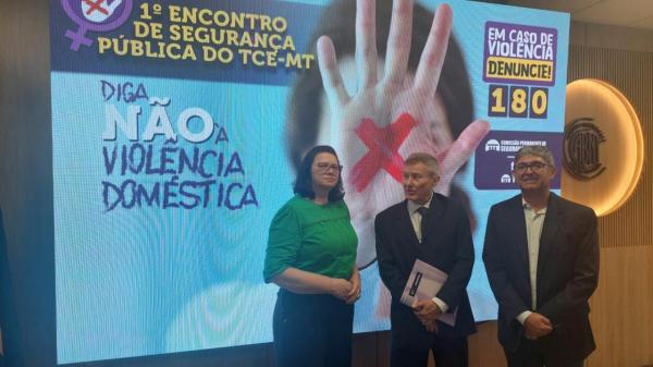 Secret&aacute;rios representam Sorriso no 1&ordm; Encontro de Seguran&ccedil;a P&uacute;blica do TCE